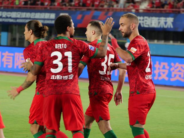 开云体育官网-【中超】科维奇双响德尼奇世界波 河南3比1胜海港