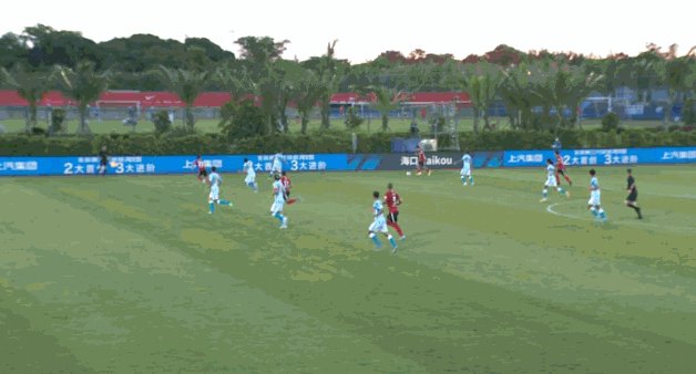 1656076470238055312.gif 张宇峰.gif